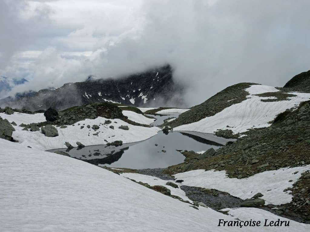 De la neige aux lacs supérieurs de Venetier