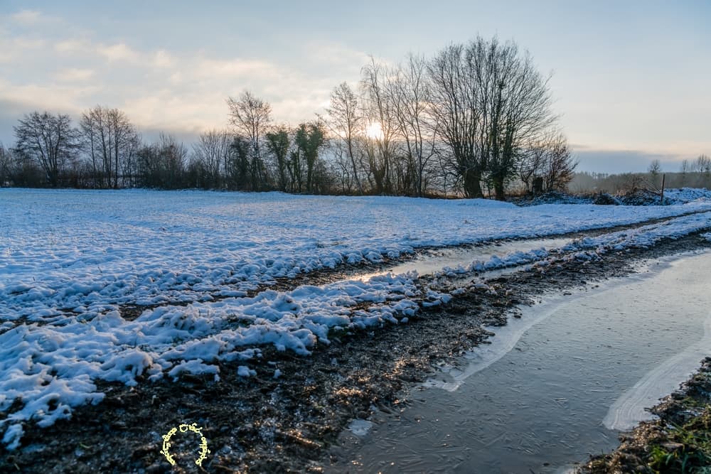 Neige et glace en fond de vallée