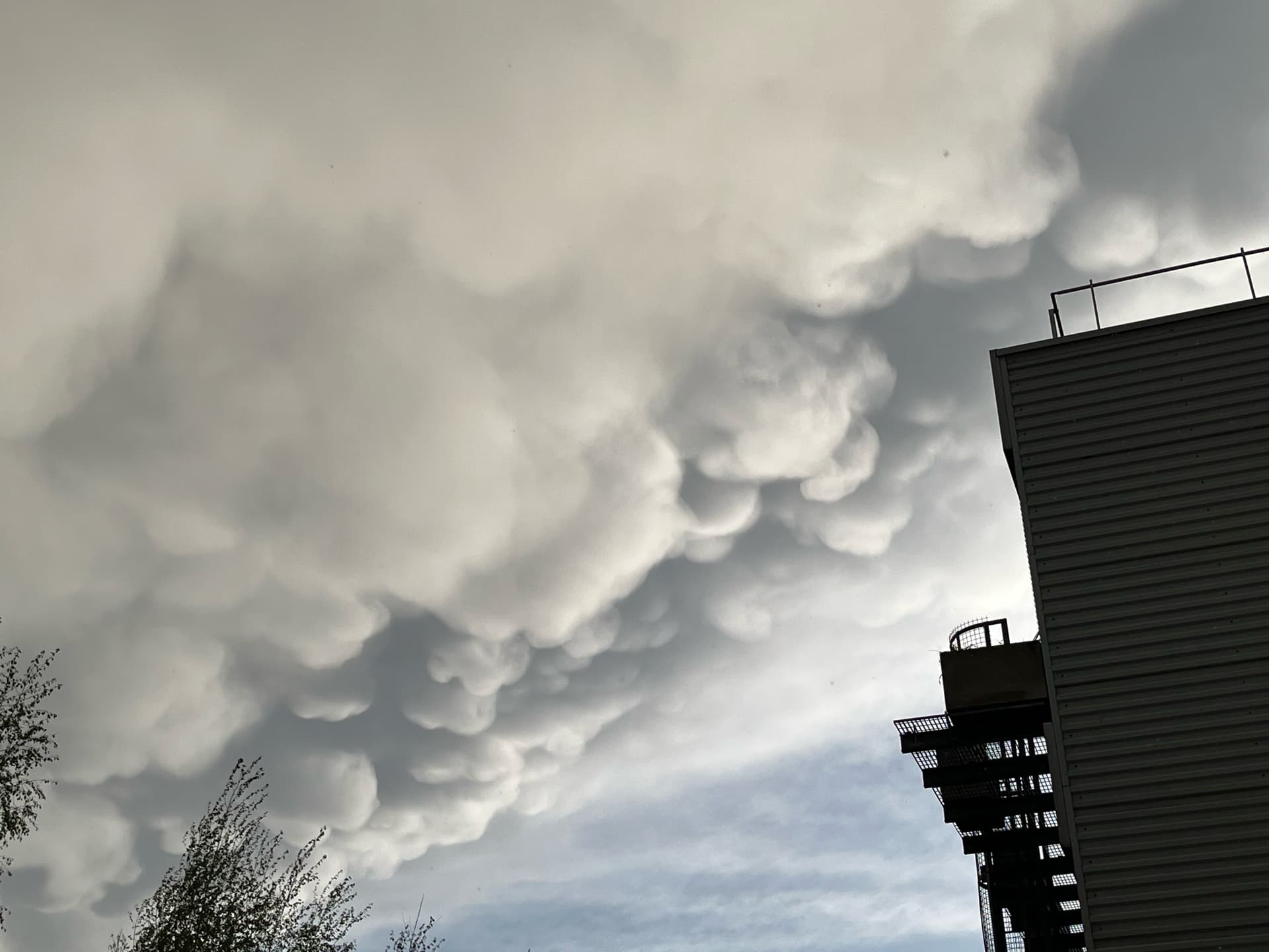 apres-la-pluie-tempete-noa
