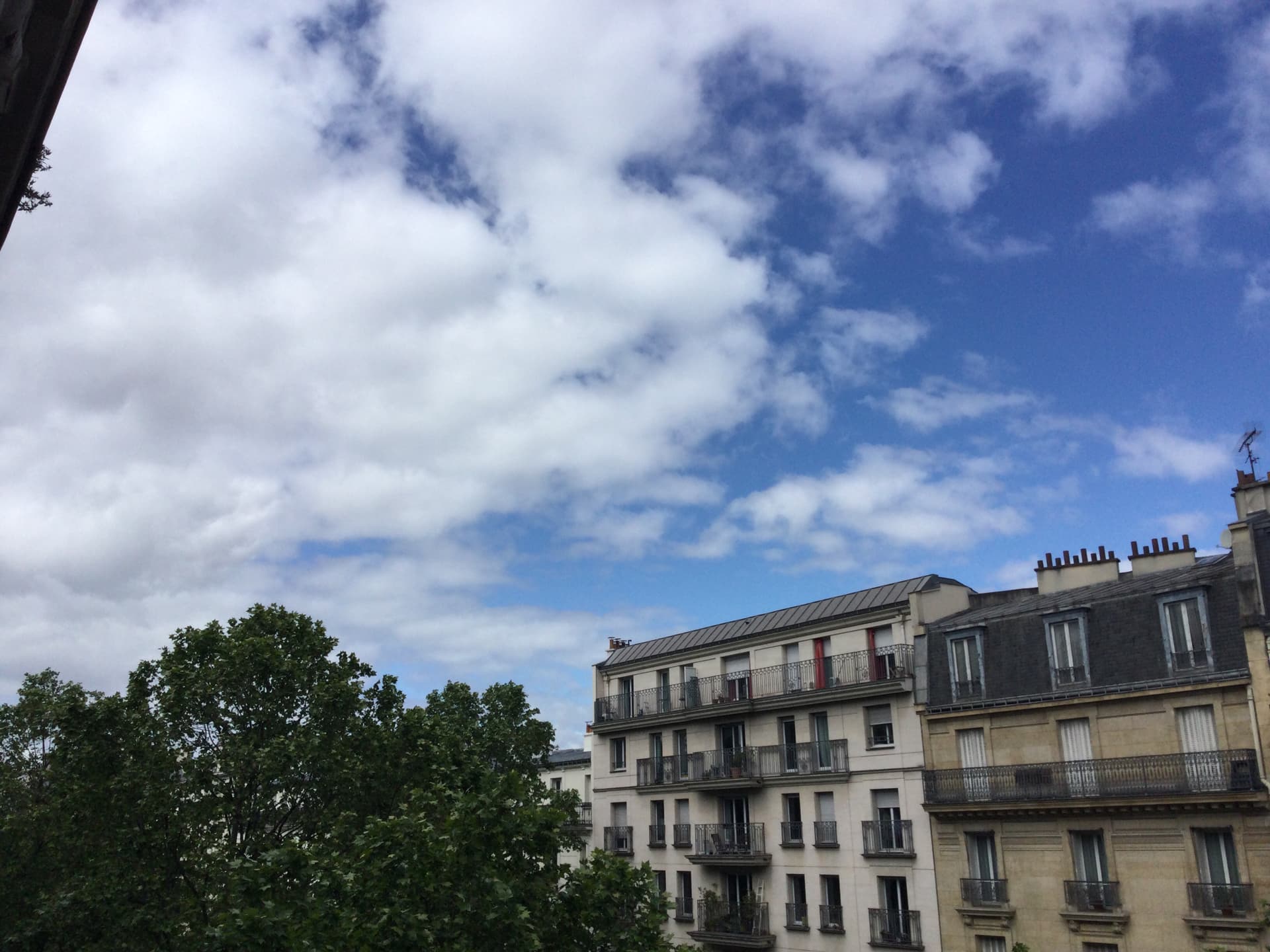 ciel-degage-sur-paris