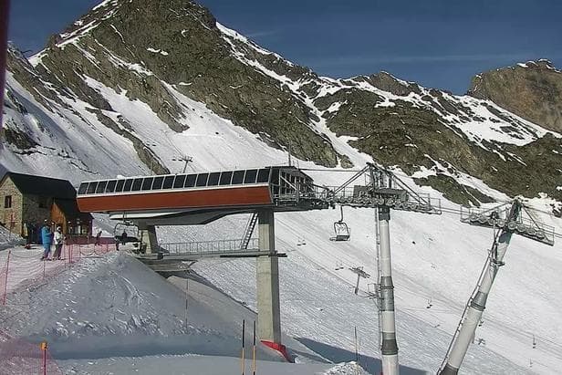 Image d'illustration pour Météo neige en montagne : les contrastes s'accentuent suivant les massifs